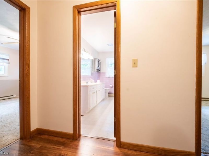2912 Edelweiss Drive NW, Sugarcreek, OH 44681 Photo 10