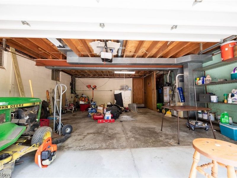 2912 Edelweiss Drive NW, Sugarcreek, OH 44681 Photo 32