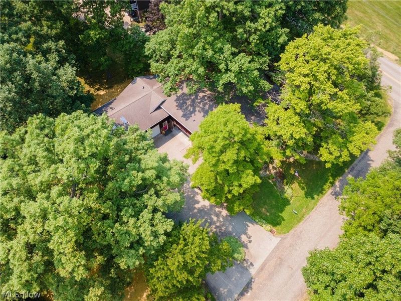 2912 Edelweiss Drive NW, Sugarcreek, OH 44681 Photo 44