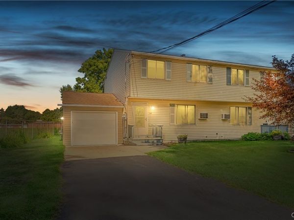 12 1/2 Division Street , Unit 10, Baldwinsville, NY 13027