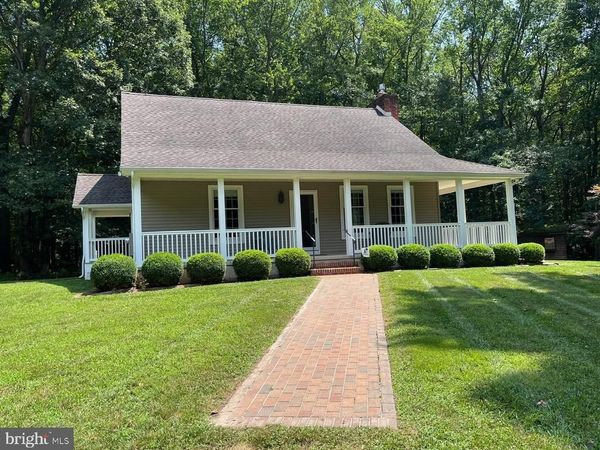 12 SOUTH DRIVE , PENNSVILLE, NJ 08070