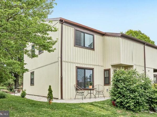 33 HASTINGS COURT , DOWNINGTOWN, PA 19335