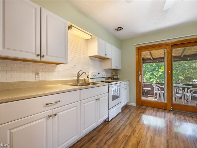 317 S Rockhill Avenue , Alliance, OH 44601 Photo 14
