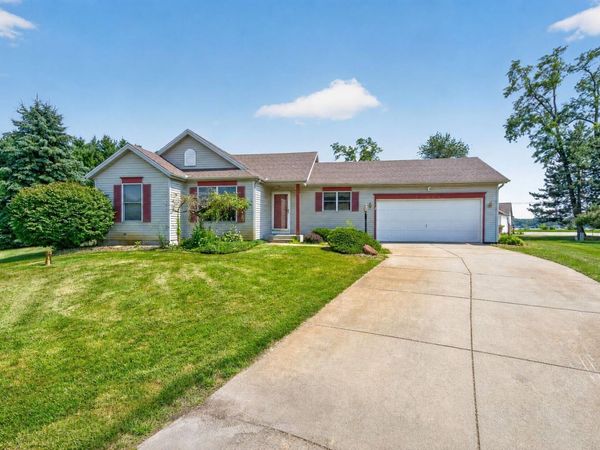 25904 Quail Ridge Drive, Elkhart, IN 46514