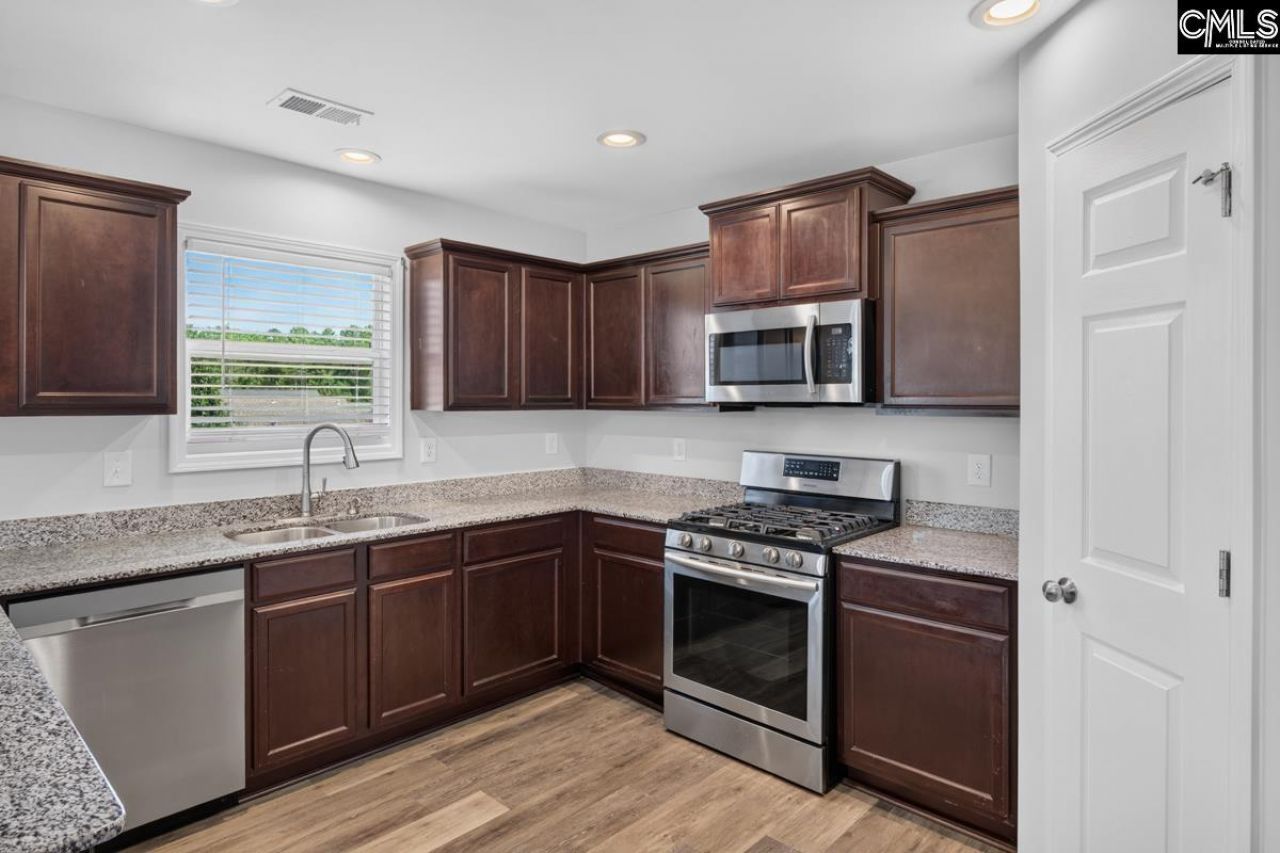 635 Cheehaw Avenue  Photo 8