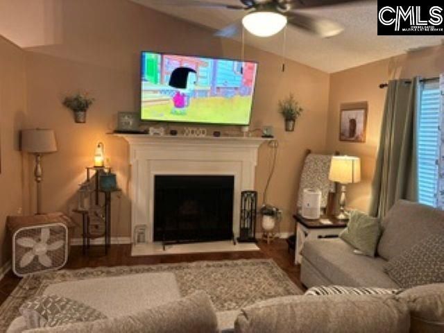 80 Brentwod Drive  Photo 6