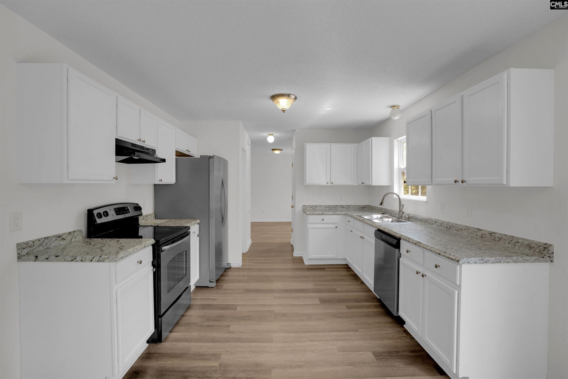 205 Drayden Court  Photo 16