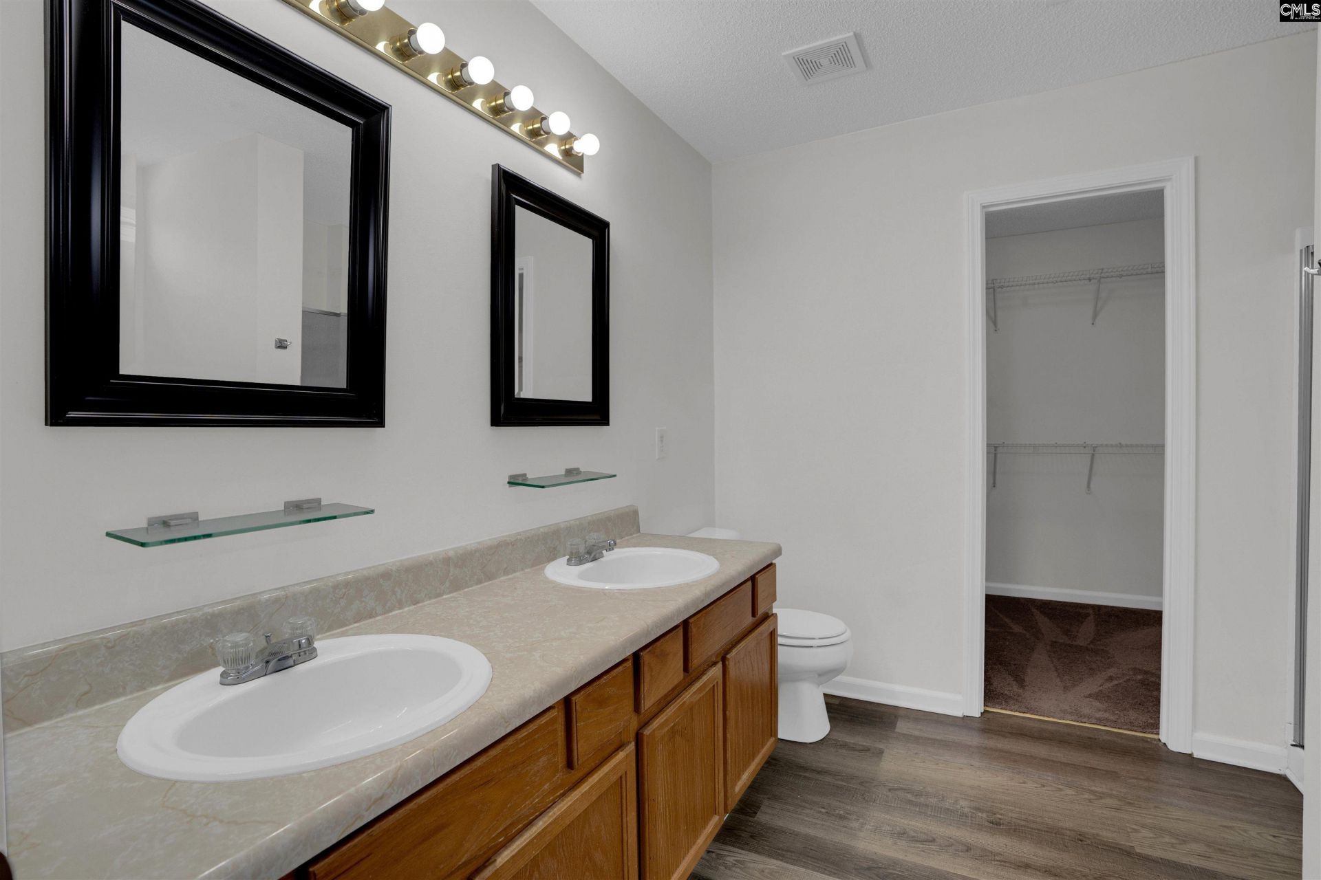 205 Drayden Court  Photo 24