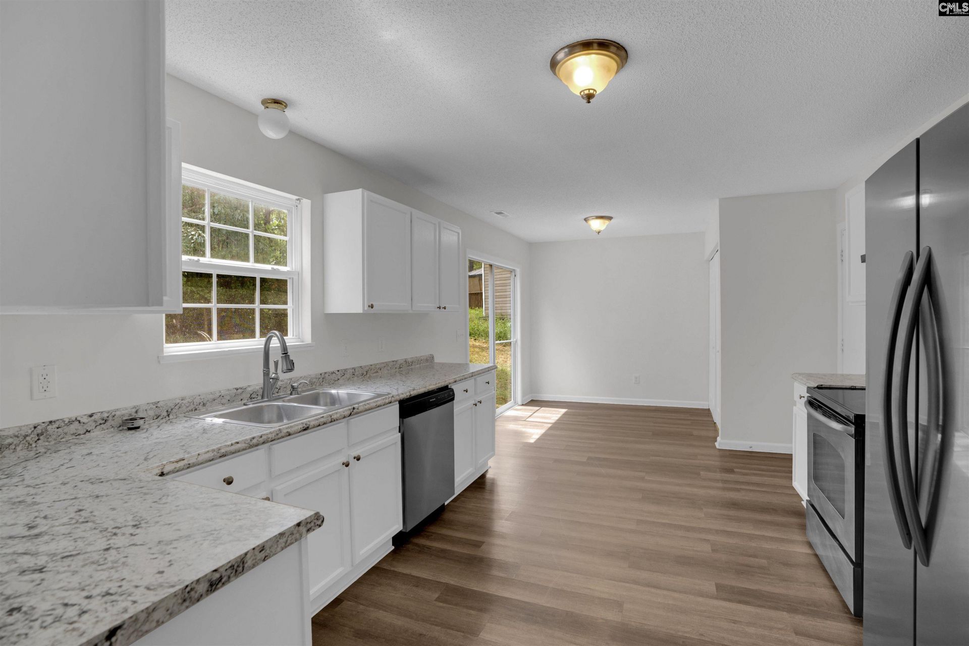 205 Drayden Court  Photo 34