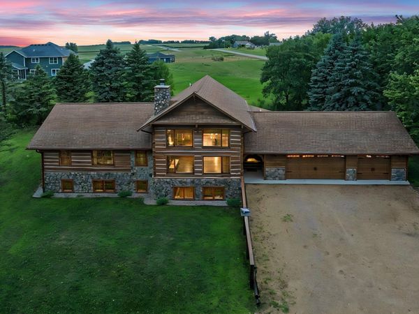 1103 Terrasol Lane, Kasota, MN 56050