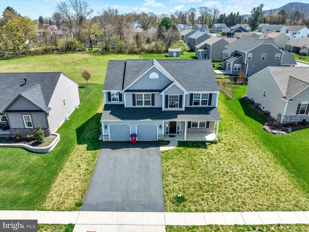 436 W GLEN TILT AVENUE , WERNERSVILLE, PA 19565