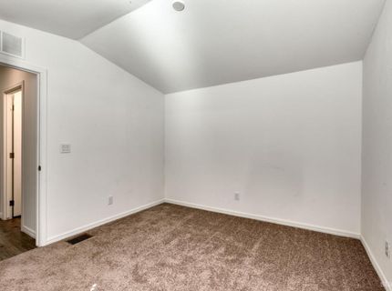 2030 E Street, Unit 31, South Lake Tahoe, CA 96150 Photo
