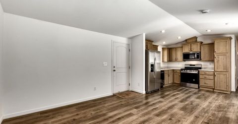 2030 E Street, Unit 31, South Lake Tahoe, CA 96150 Photo