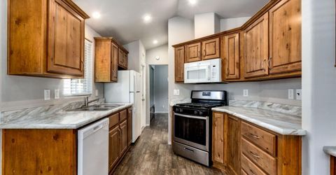 2030 E Street, Unit 39, South Lake Tahoe, CA 96150 Photo