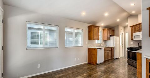 2030 E Street, Unit 39, South Lake Tahoe, CA 96150 Photo