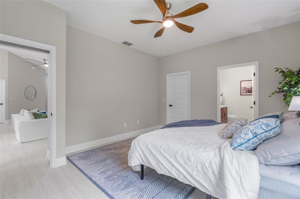 8226 104th Court, Vero Beach, FL 32967 Photo