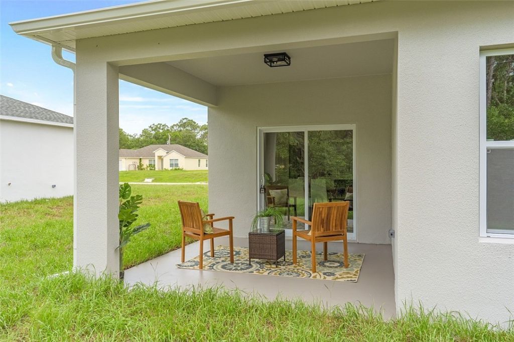 8226 104th Court, Vero Beach, FL 32967 Photo