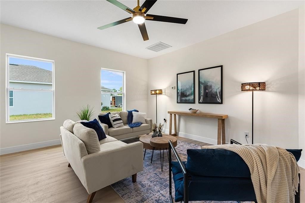 8236 104th Court, Vero Beach, FL 32967 Photo