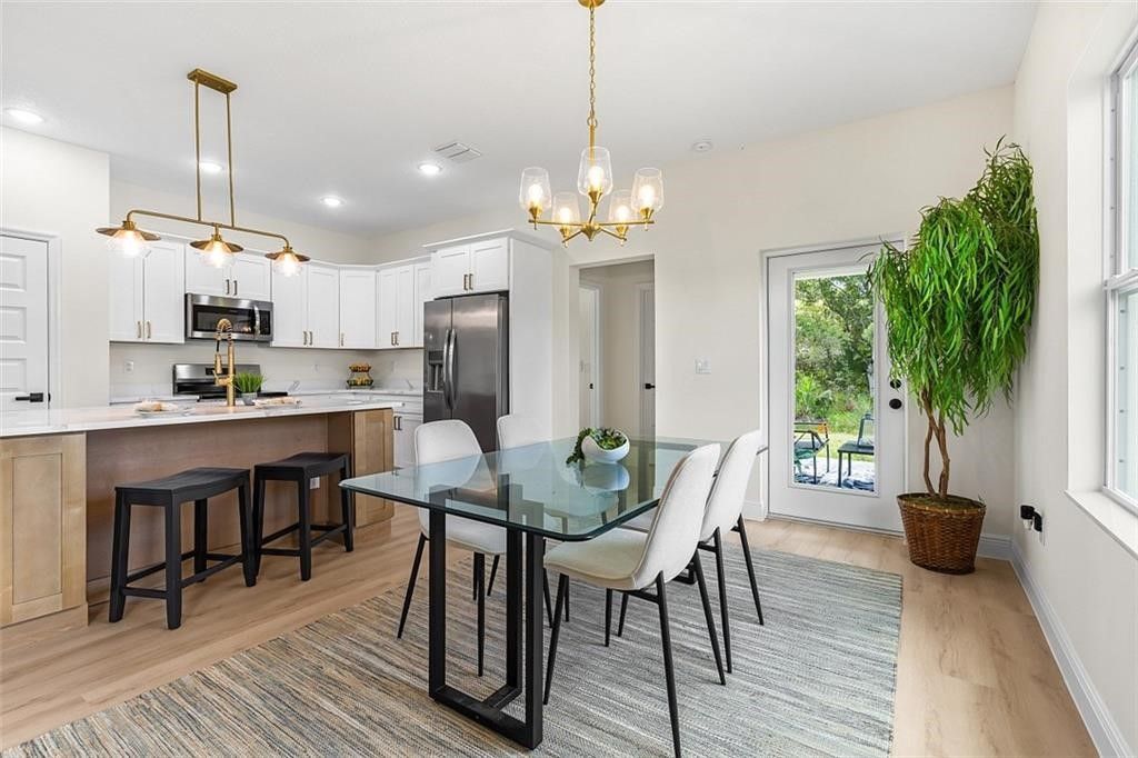8236 104th Court, Vero Beach, FL 32967 Photo