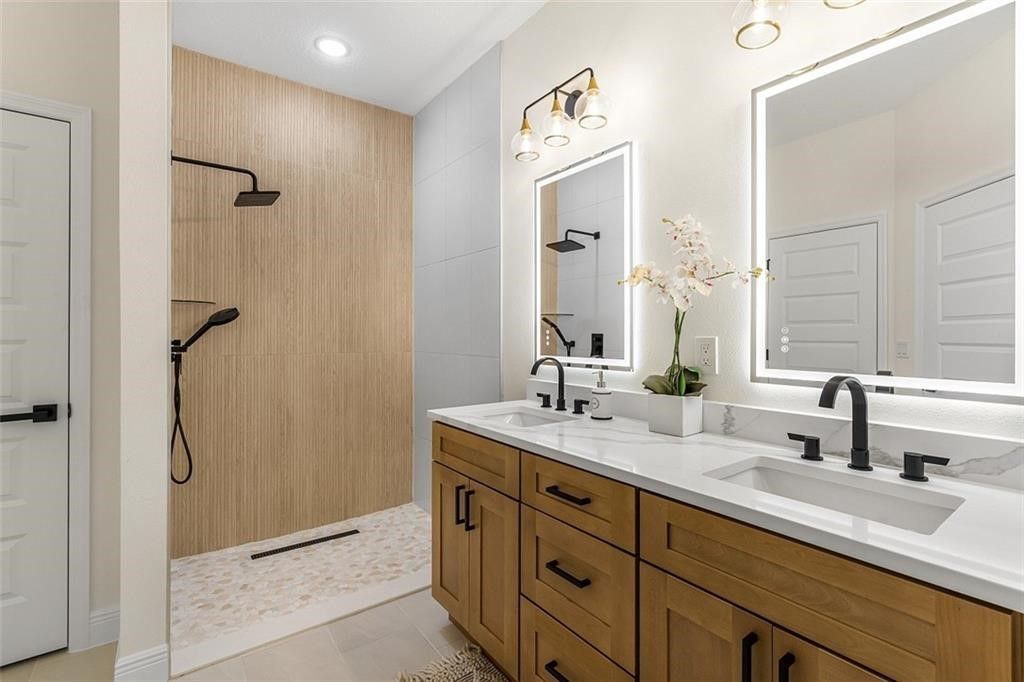 8236 104th Court, Vero Beach, FL 32967 Photo