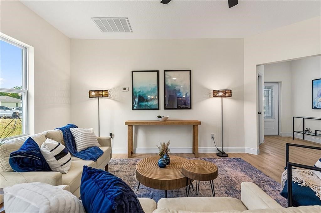 8236 104th Court, Vero Beach, FL 32967 Photo