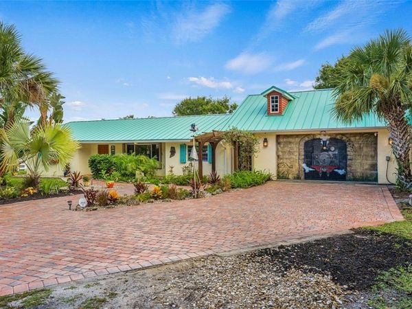 3955 Fooshe Avenue , Micco, FL 32976