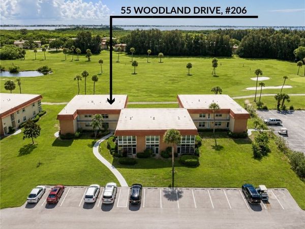 55 Woodland Drive, Unit 206, Vero Beach, FL 32962
