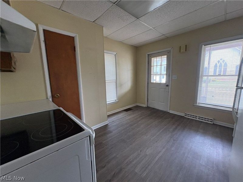 438 N Wooster Avenue , Strasburg, OH 44680 Photo 15