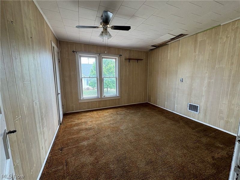 438 N Wooster Avenue , Strasburg, OH 44680 Photo 18