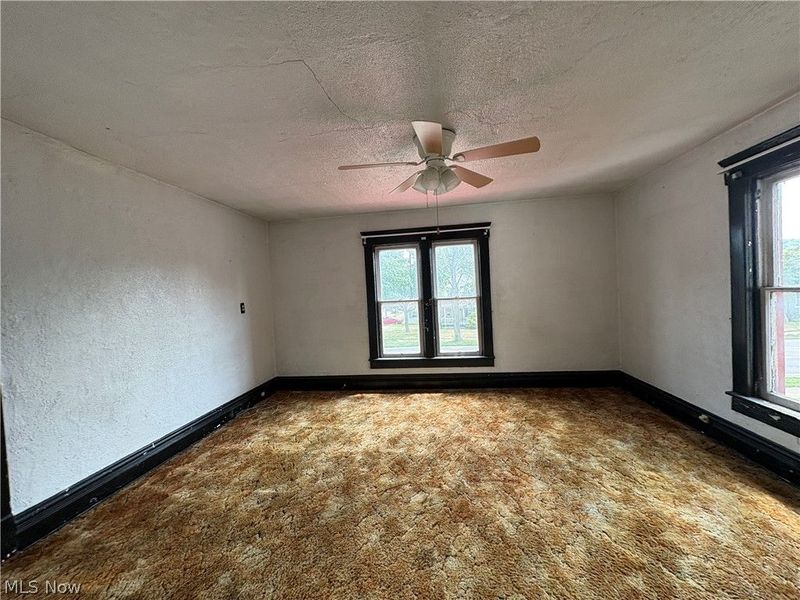 438 N Wooster Avenue , Strasburg, OH 44680 Photo 21
