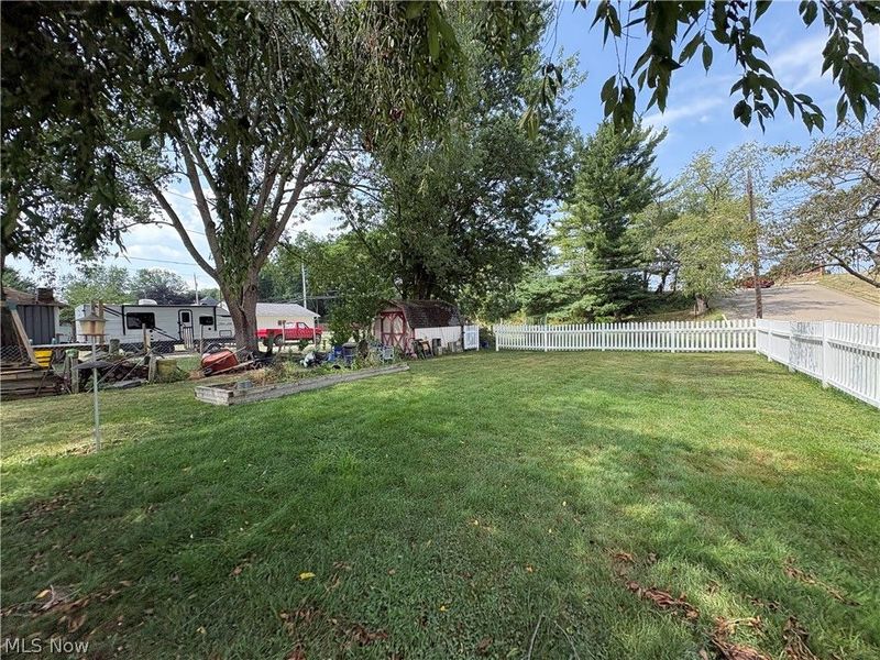 438 N Wooster Avenue , Strasburg, OH 44680 Photo 26