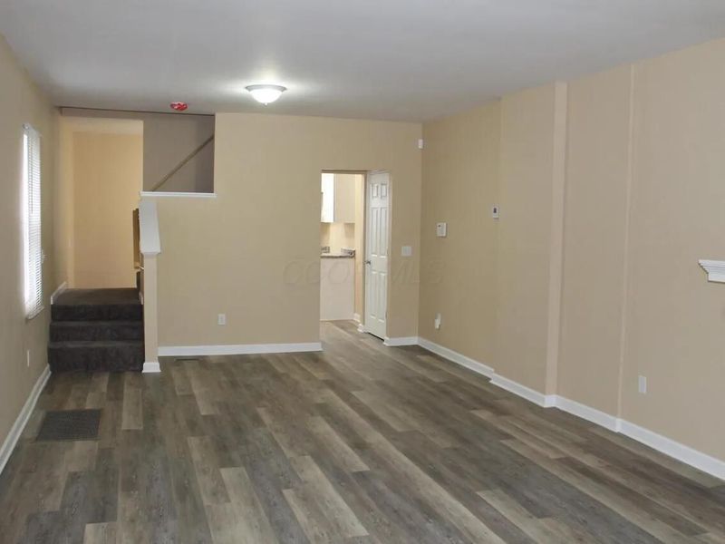 1591 Cleveland Avenue , Unit 1589, Columbus, OH 43211 Photo 2