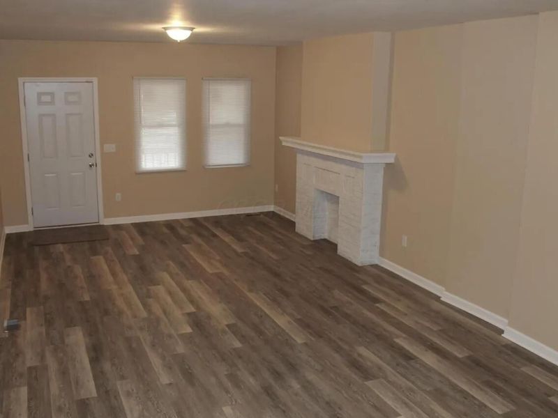 1591 Cleveland Avenue , Unit 1589, Columbus, OH 43211 Photo 5
