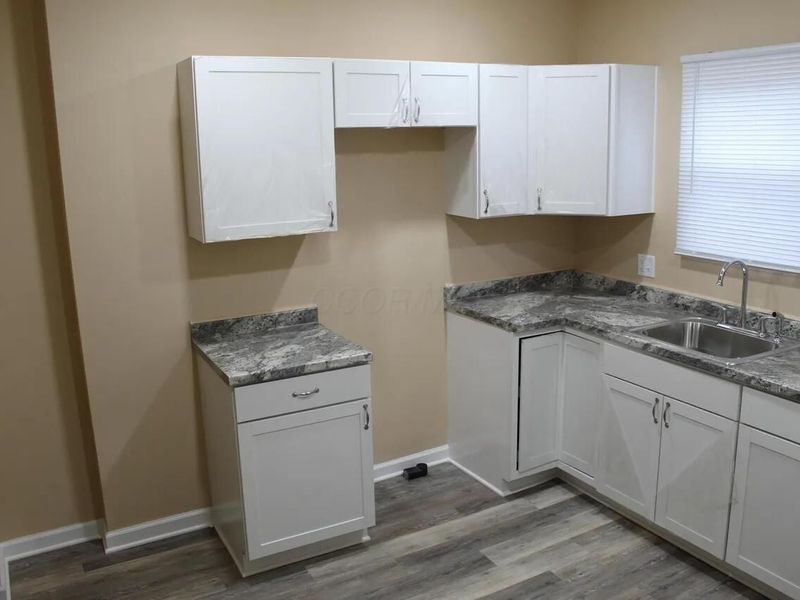 1591 Cleveland Avenue , Unit 1589, Columbus, OH 43211 Photo 6