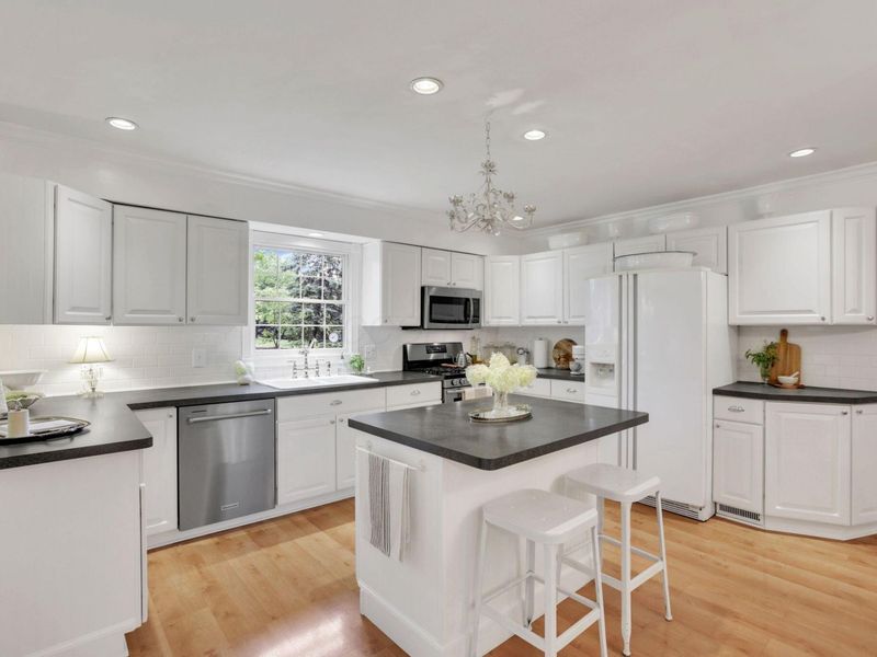 4375 Castleton Road , Upper Arlington, OH 43220 Photo 46
