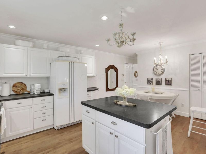 4375 Castleton Road , Upper Arlington, OH 43220 Photo 49