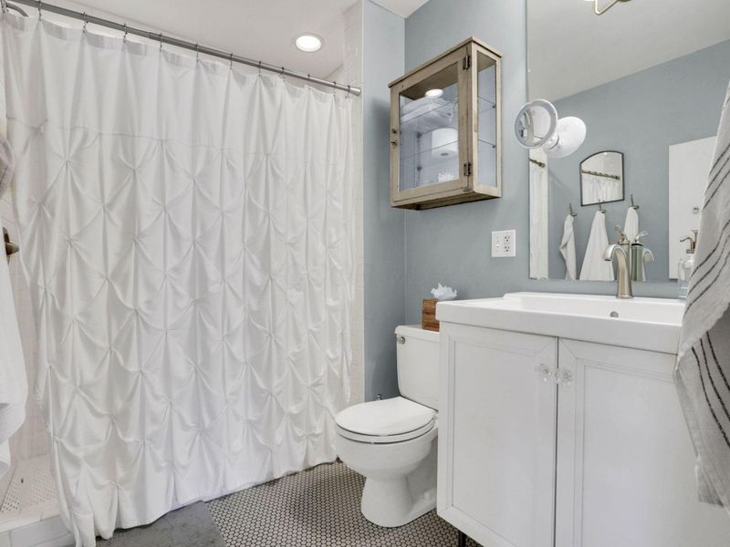 4375 Castleton Road , Upper Arlington, OH 43220 Photo 67