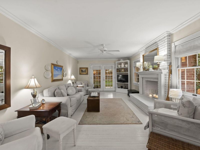 4375 Castleton Road , Upper Arlington, OH 43220 Photo 7
