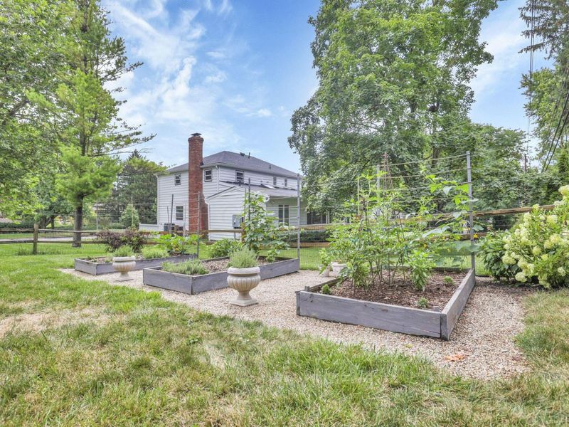 4375 Castleton Road , Upper Arlington, OH 43220 Photo 83