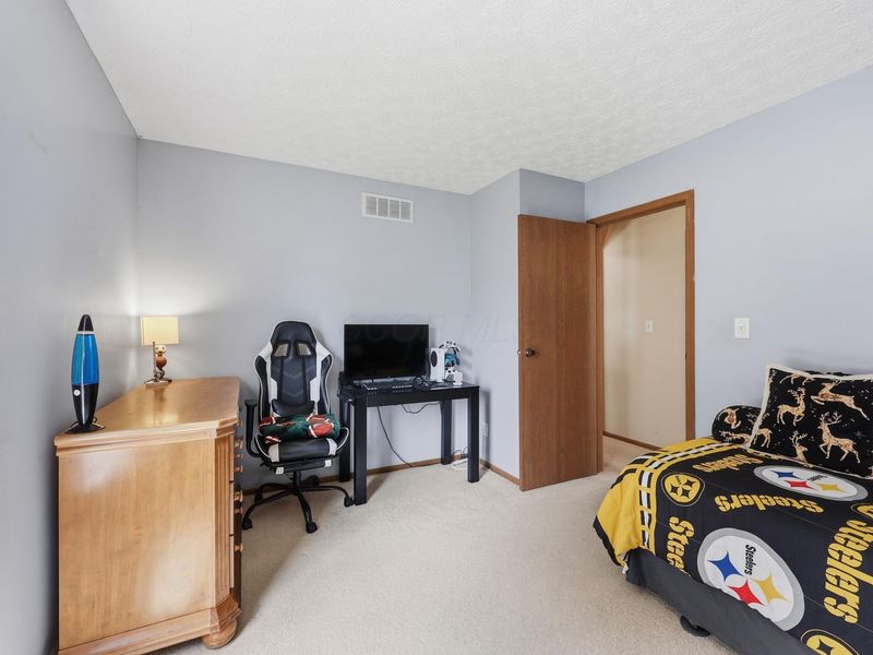 2469 Sawbury Boulevard , Columbus, OH 43235 Photo 18