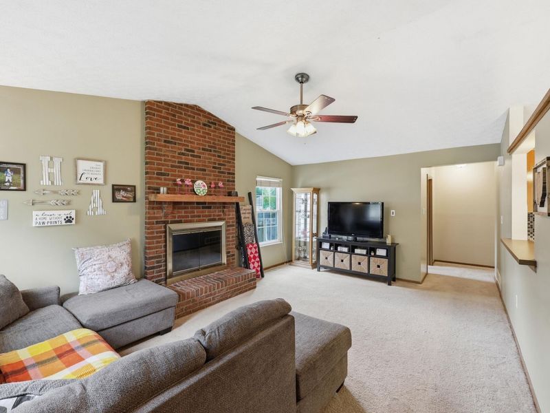 2469 Sawbury Boulevard , Columbus, OH 43235 Photo 8