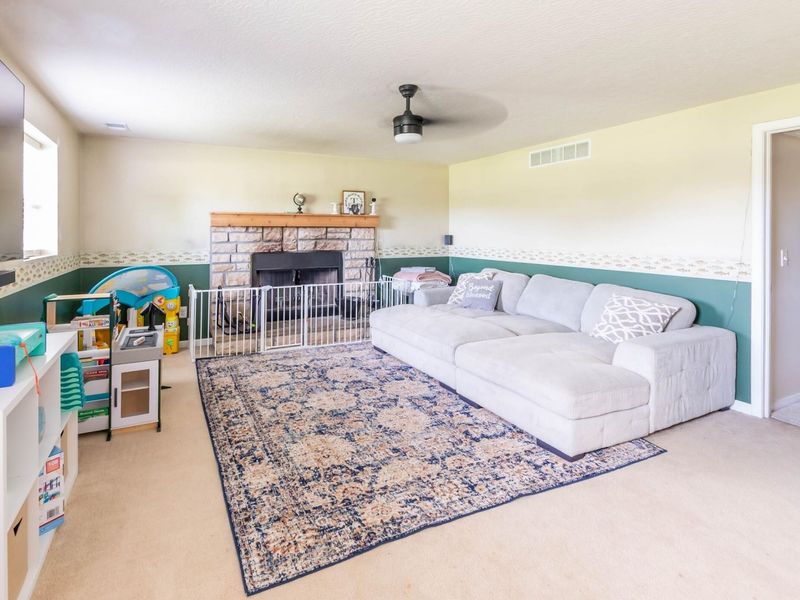 17150 Harmon Patrick Road , Richwood, OH 43344 Photo 12