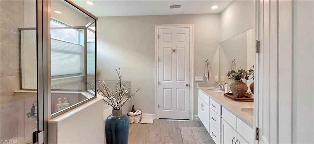 16791 Elkhorn Coral Dr, North Fort Myers, FL 33903 Photo