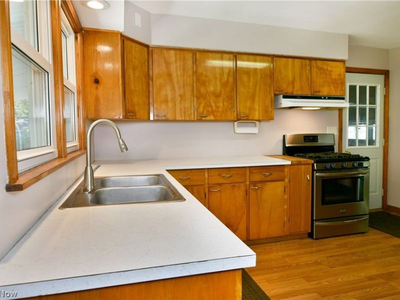 253 Maple Street , Newton Falls, OH 44444 Photo 12