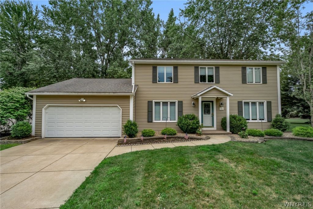 15 Inverness Circle, East Amherst, NY 14051 Main Photo