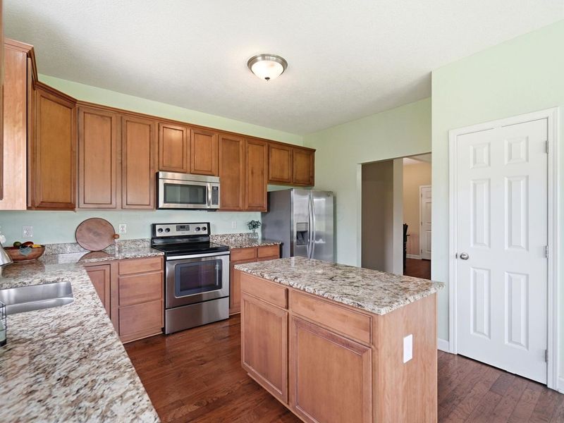 5743 Snedegar Drive , Unit 901, New Albany, OH 43054 Photo 19