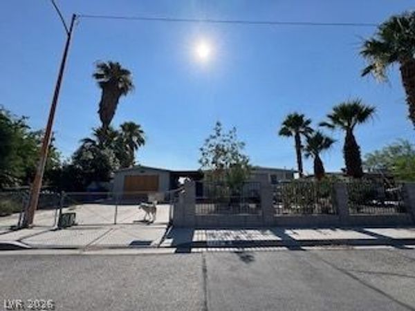 1922 Douglas Street, North Las Vegas, NV 89030