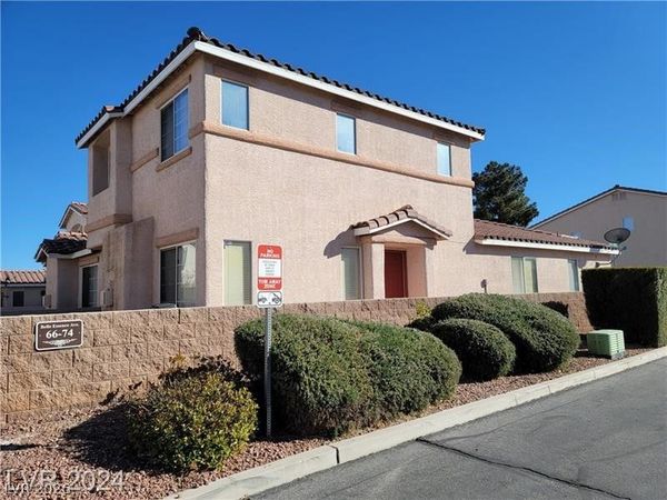 70 Belle Essence Avenue , Las Vegas, NV 89123