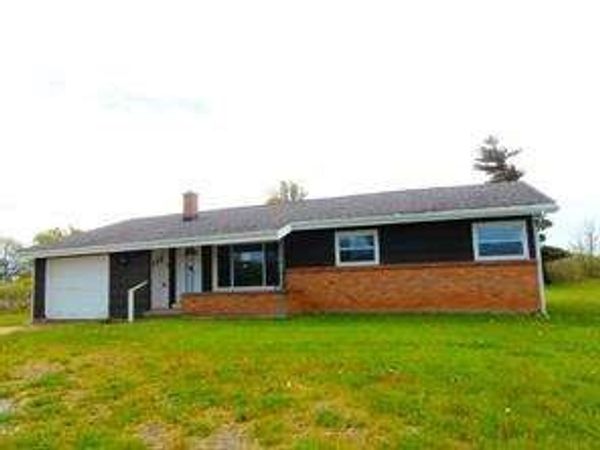 2394 Bedell Road , Grand Island, NY 14072