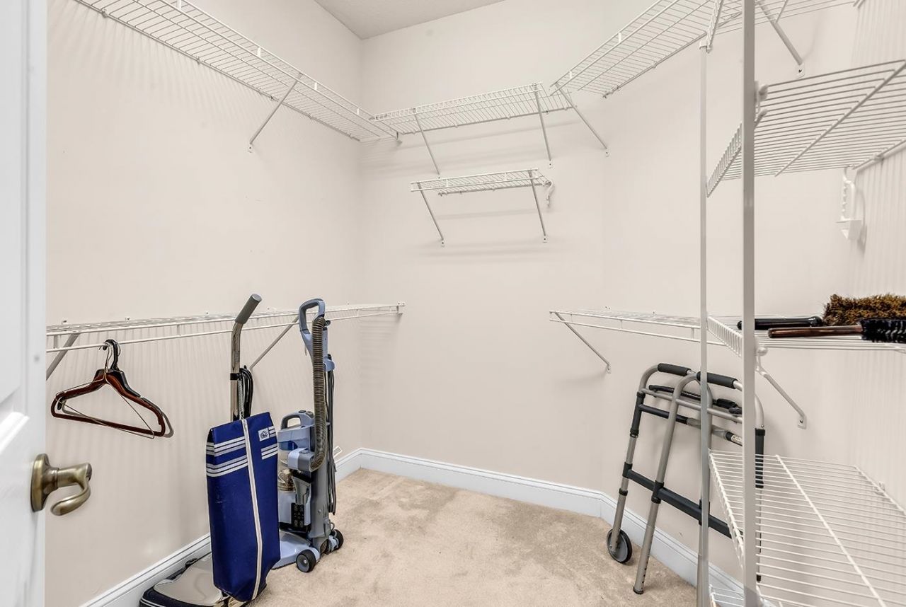 758 Helms Way Photo 26